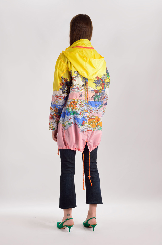 Parca de Emilio Pucci y pantalones denim de Citizens of Humanity