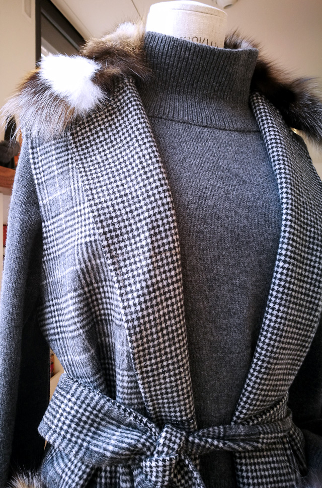 Andrea, suéter de Tortona y pantalones vaqueros de Citizens of Humanity - Coleccion Otoño Invierno 2018/19 - Patos Valencia
