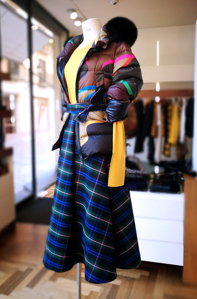 Falda de MSGM; Cazadora de plumas de Herno y Punto de Malo - Colección Otoño Invierno 2018 2019 - Patos Valencia