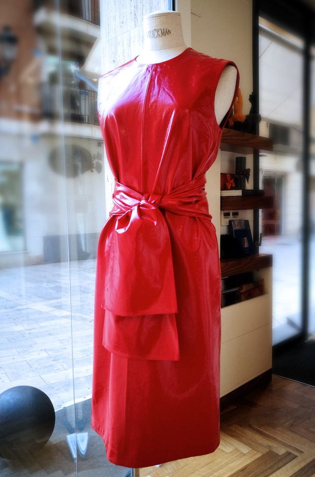 Vestido Rojo MSGM Colección Otoño Invierno 2018 2019 de charol y algodón - Patos Valencia