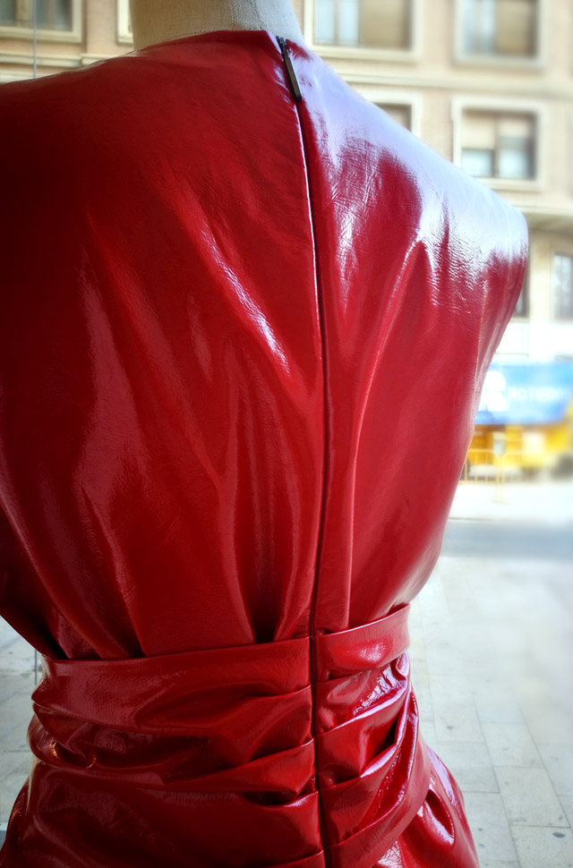 Vestido Rojo MSGM Colección Otoño Invierno 2018 2019 de charol y algodón - Patos Valencia