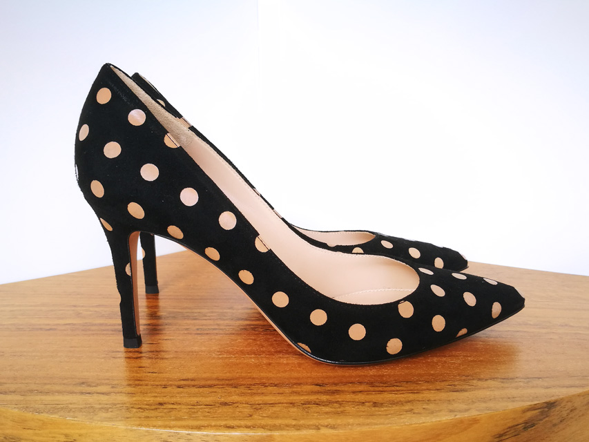 Gianvito Rossi zapato salón de ante estampado a motas