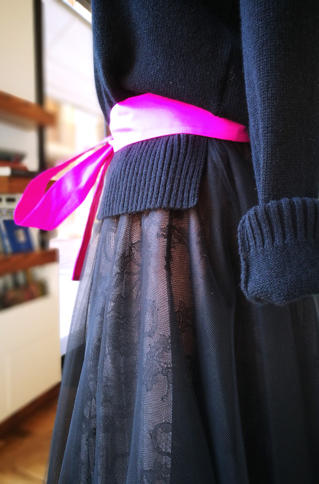Falde de Rochas y pullover de Roberto Collina, Colección Otoño Invierno 2019 / 2020 - PATOS Valencia