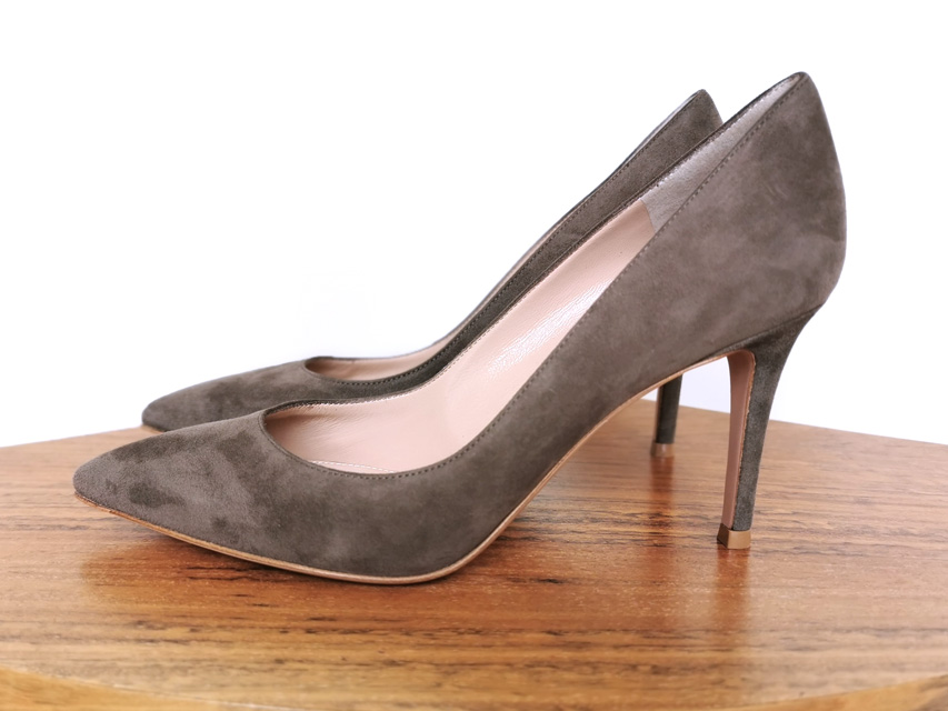 Zapato salón Gianvito Rossi 2019 / 2020 de ante color piedra gris - PATOS Valencia