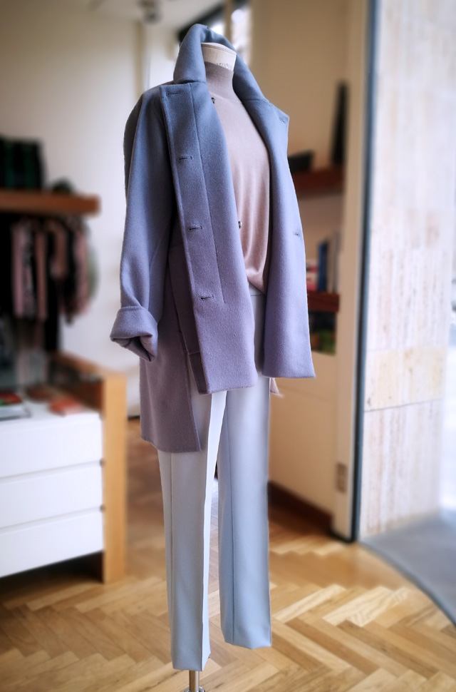 Chaquetón y pantalón de Sportmax 2019 / 2020, pullover de Lamberto Losani - PATOS Valencia