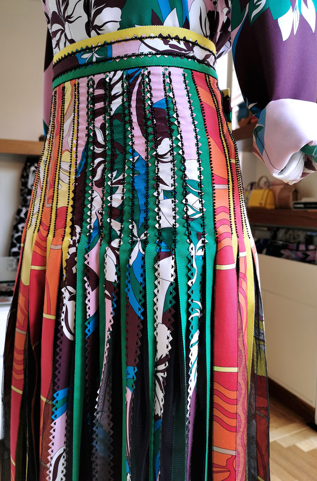 Camisa y falda de EMILIO PUCCI 2020 Primavera Verano - PATOS Valencia