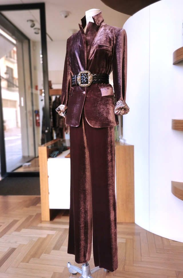 Traje de chaqueta y cinturón de ETRO, otoño invierno 2020 / 2021, PATOS Valencia