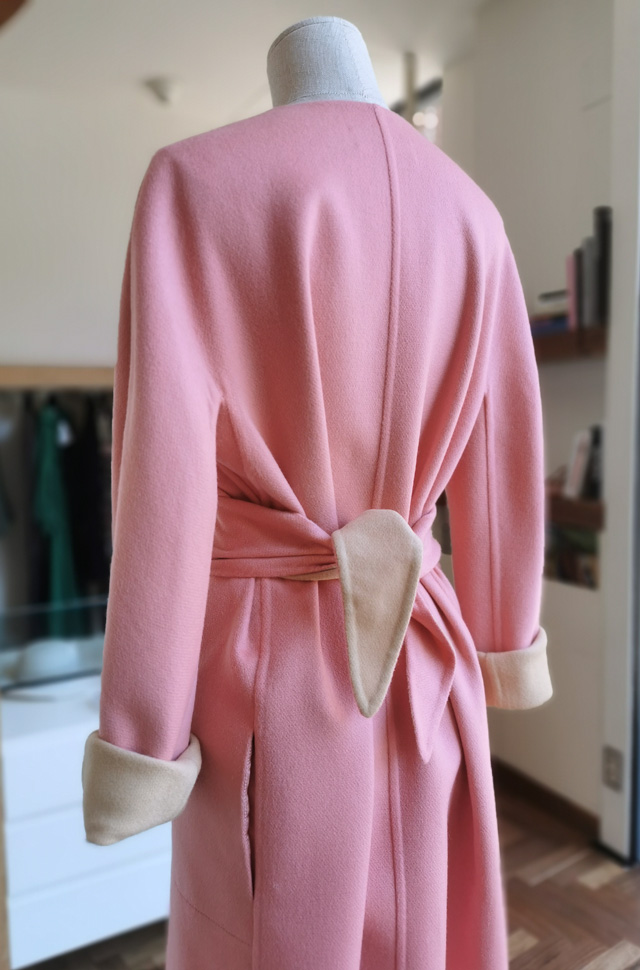 Abrigo de EMILIO PUCCI otoño invierno 2021 / 2022 - PATOS Valencia, España