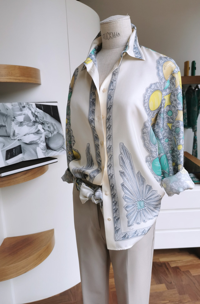 Camisa Marylin Monroe de EMILIO PUCCI otoño invierno 2021 / 2022 - PATOS Valencia, España