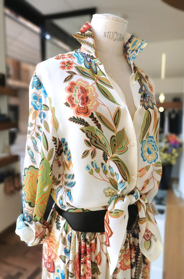 Coordinado de ETRO falda y camisa otoño invierno 2021 / 2022 - PATOS Valencia, España